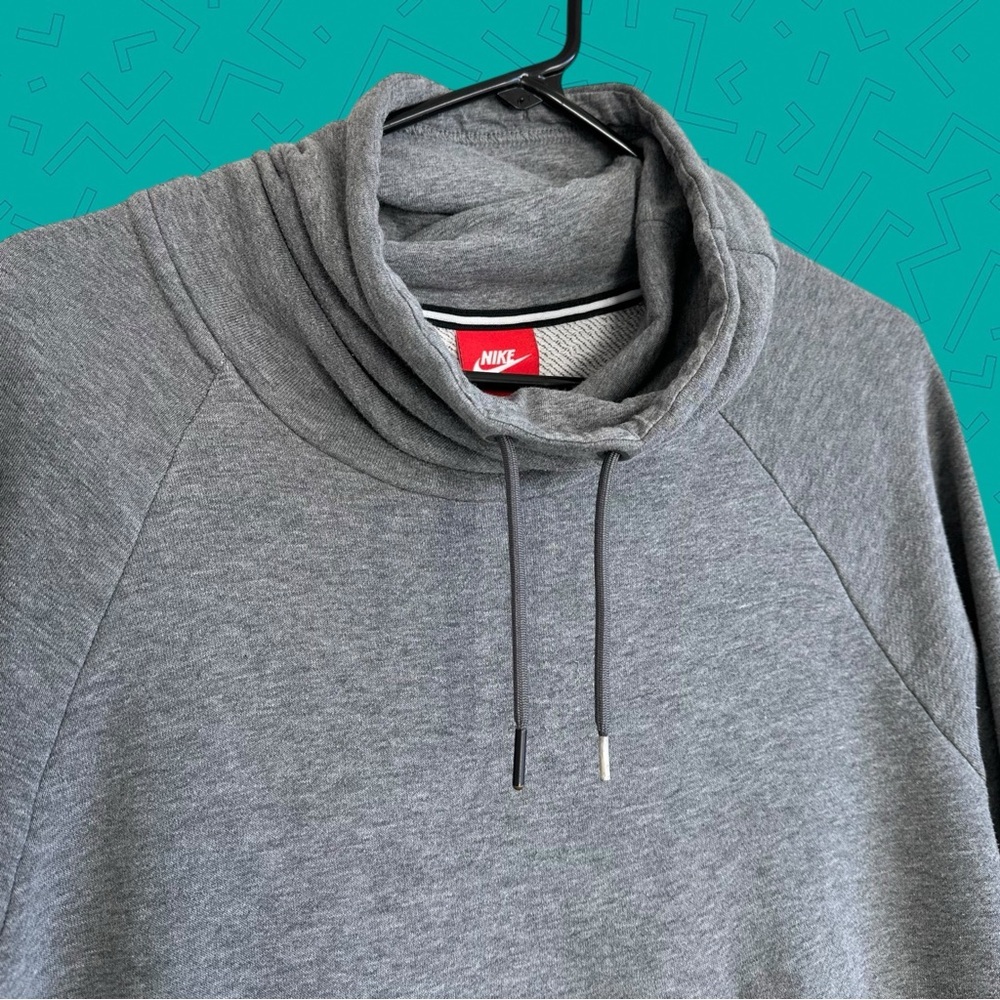 Nike Tech Fleece Sweatshirt